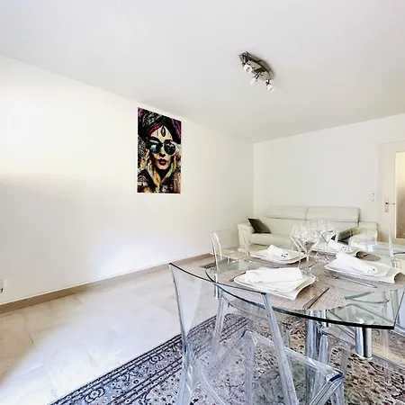 Center - 2 Pieces Avec Terrasse Cannes